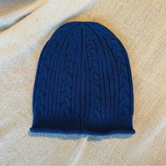 NWOT Kit and Ace Blue Knit Hat Merino Wool Blend - Picture 2 of 4